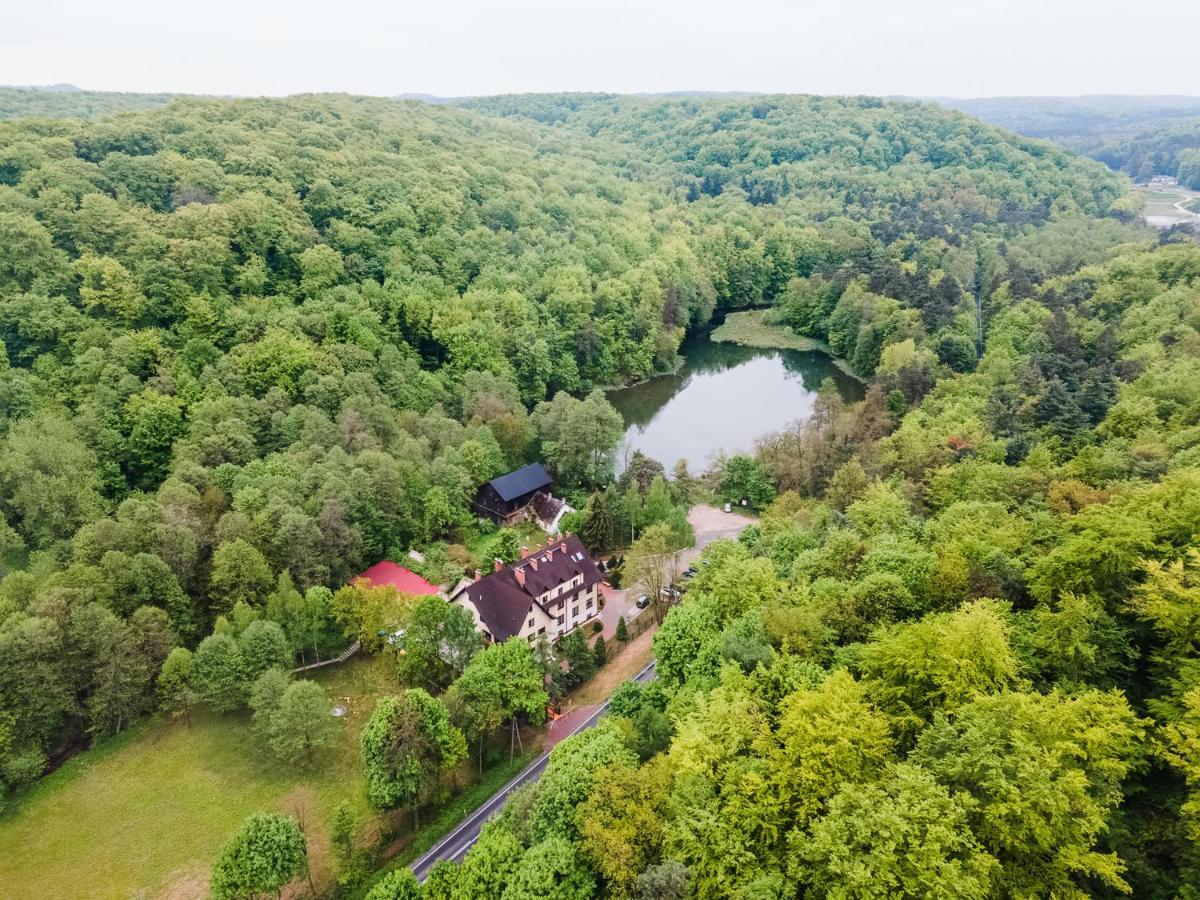 Zloty Jelen - Restauracja I Dom Goscinny Potok Zloty Bagian luar foto